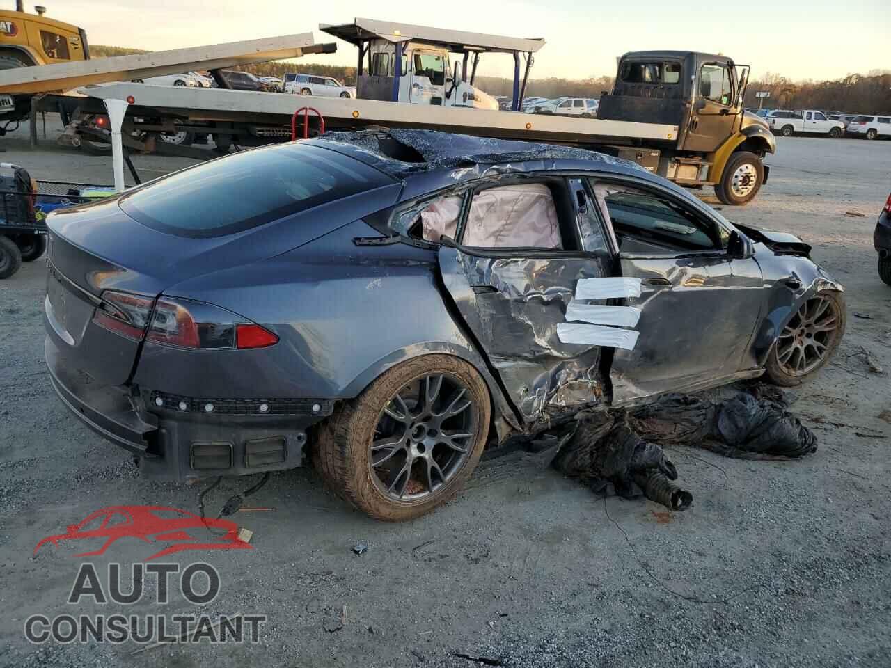 TESLA MODEL S 2021 - 5YJSA1E52MF443404