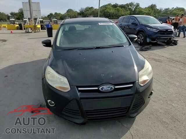 FORD FOCUS 2014 - 1FADP3F2XEL436390