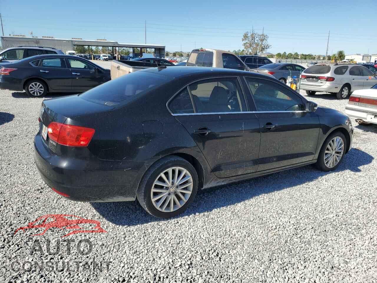 VOLKSWAGEN JETTA 2012 - 3VWLX7AJ2CM304776