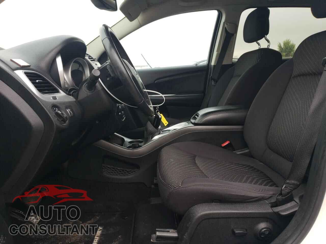 DODGE JOURNEY 2012 - 3C4PDCCG8CT393721