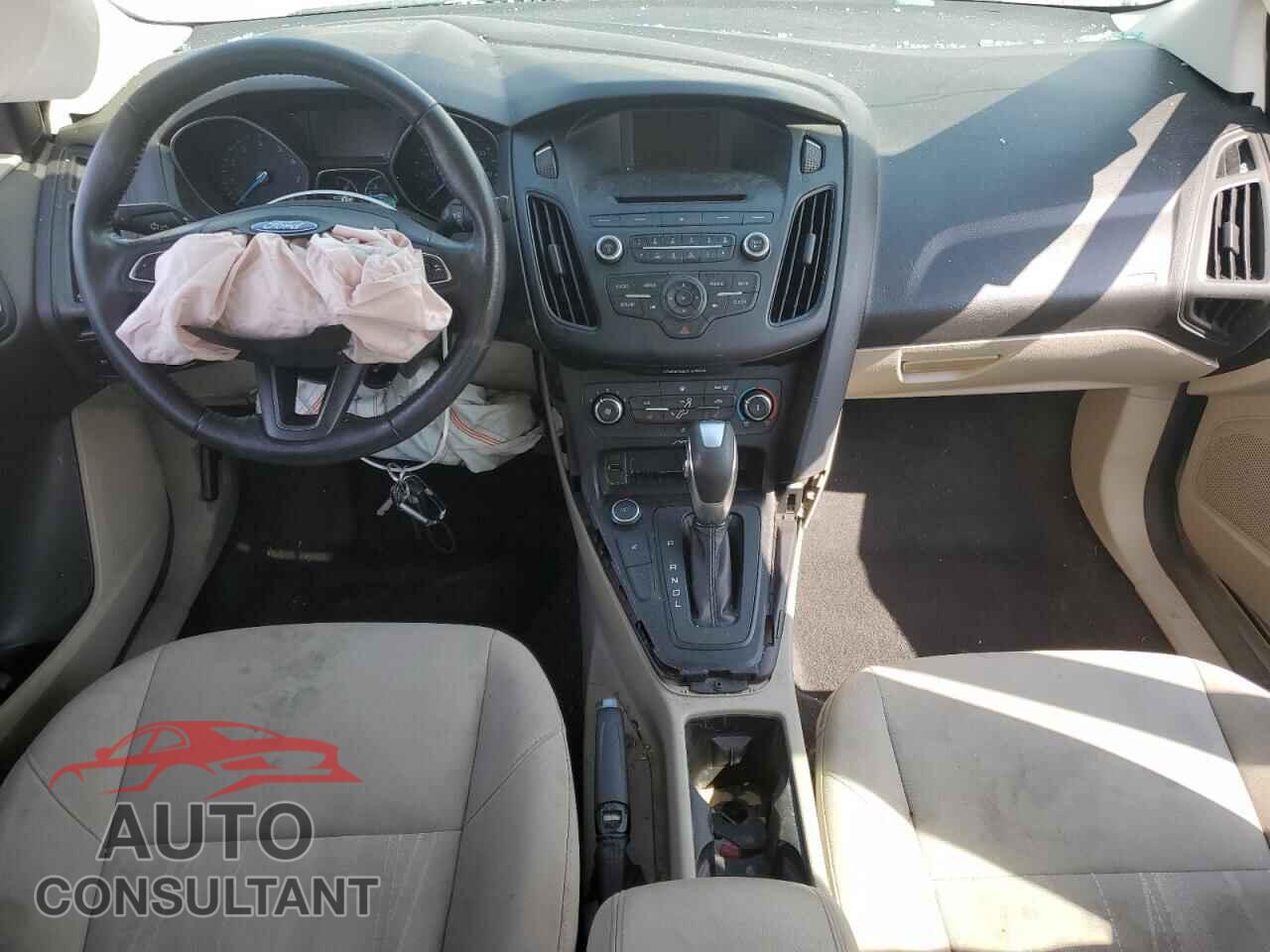FORD FOCUS 2016 - 1FADP3F24GL328382