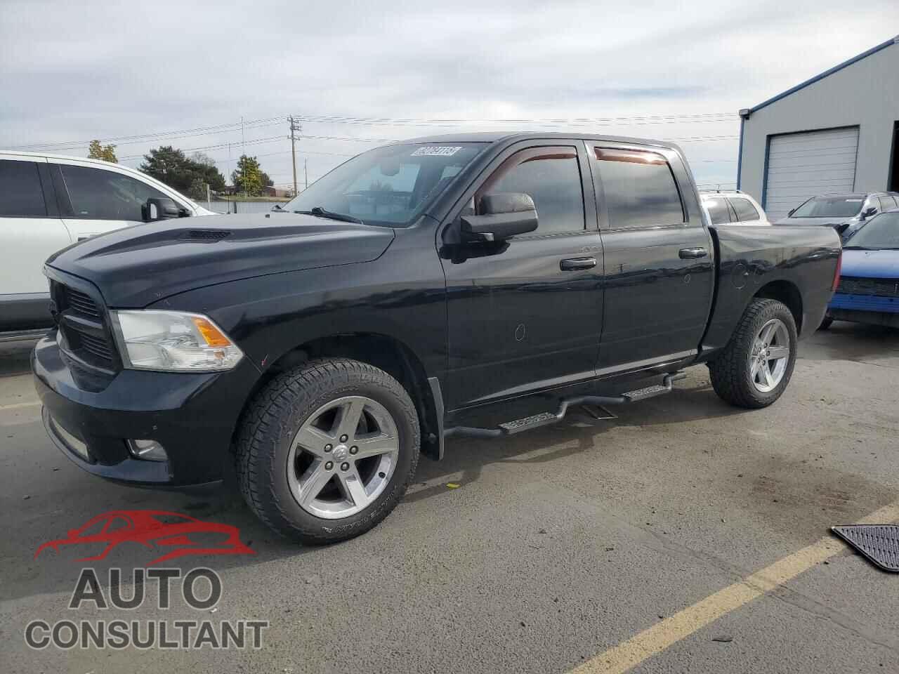DODGE RAM 1500 2012 - 1C6RD7MT5CS305812