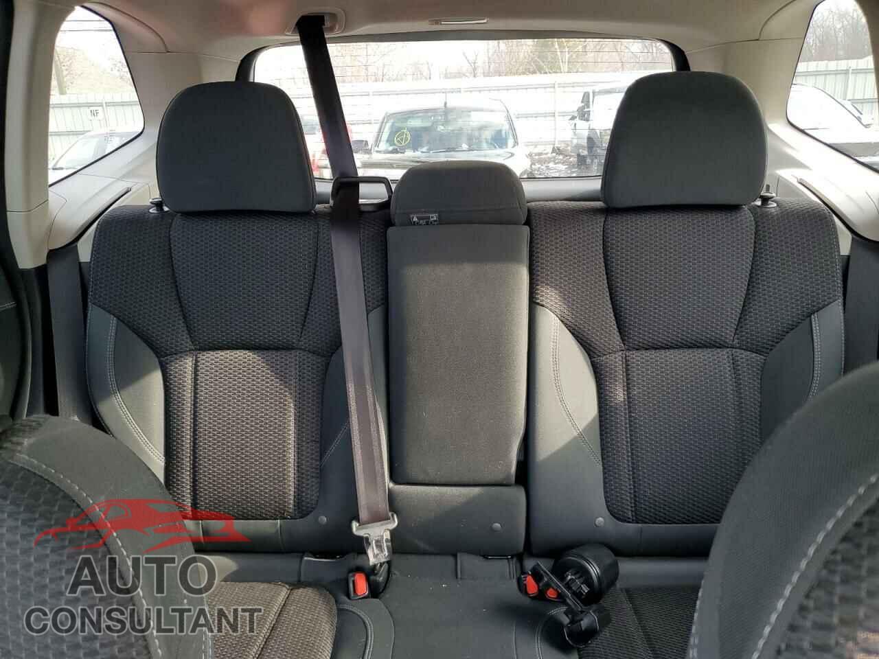 SUBARU FORESTER 2019 - JF2SKAEC0KH567357