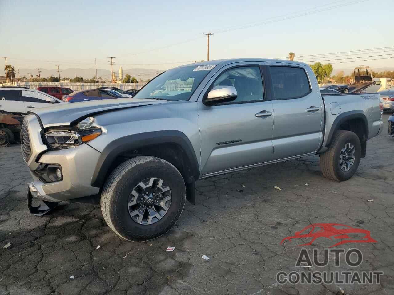 TOYOTA TACOMA 2022 - 3TMAZ5CN6NM182564
