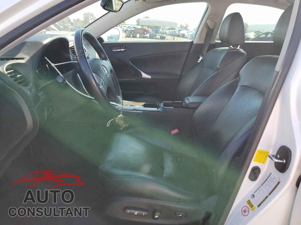 LEXUS IS 2013 - JTHBF5C29D5191880
