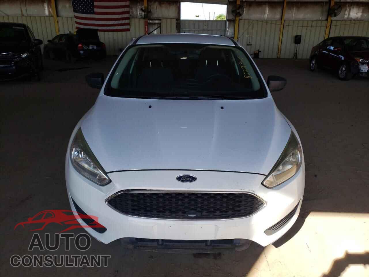 FORD FOCUS 2016 - 1FADP3E27GL362219
