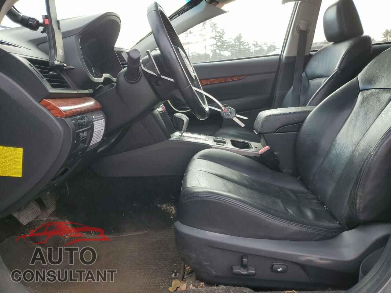 SUBARU OUTBACK 2011 - 4S4BRBLC5B3352147