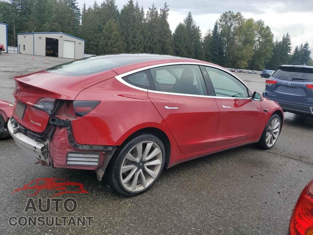 TESLA MODEL 3 2019 - 5YJ3E1EB6KF529746