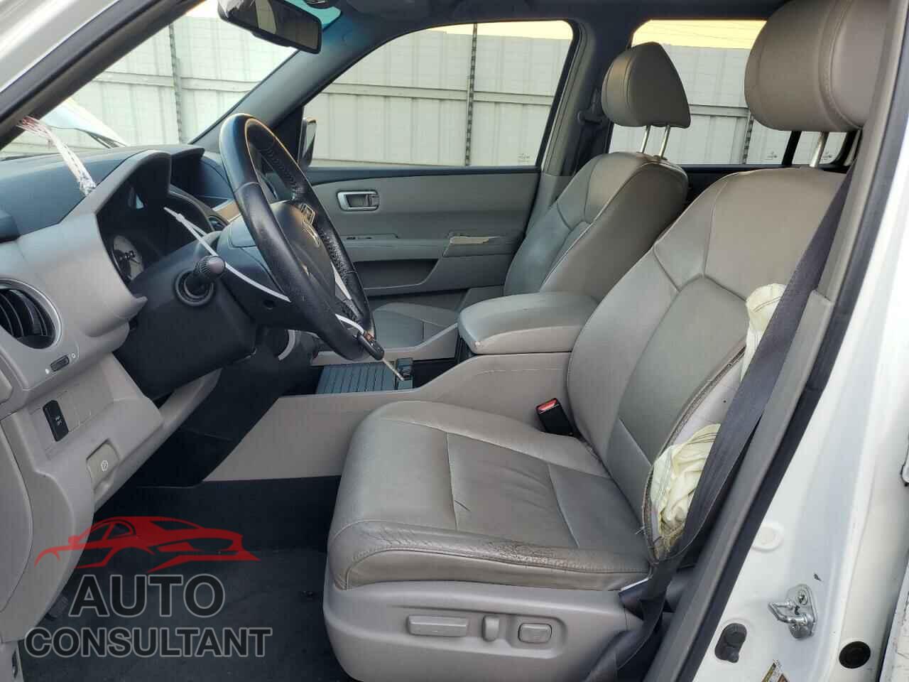 HONDA PILOT 2009 - 5FNYF48609B037307