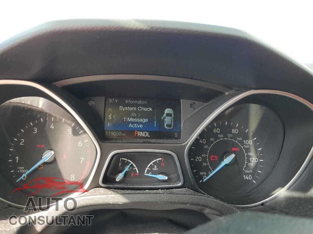 FORD FOCUS 2018 - 1FADP3K23JL329391