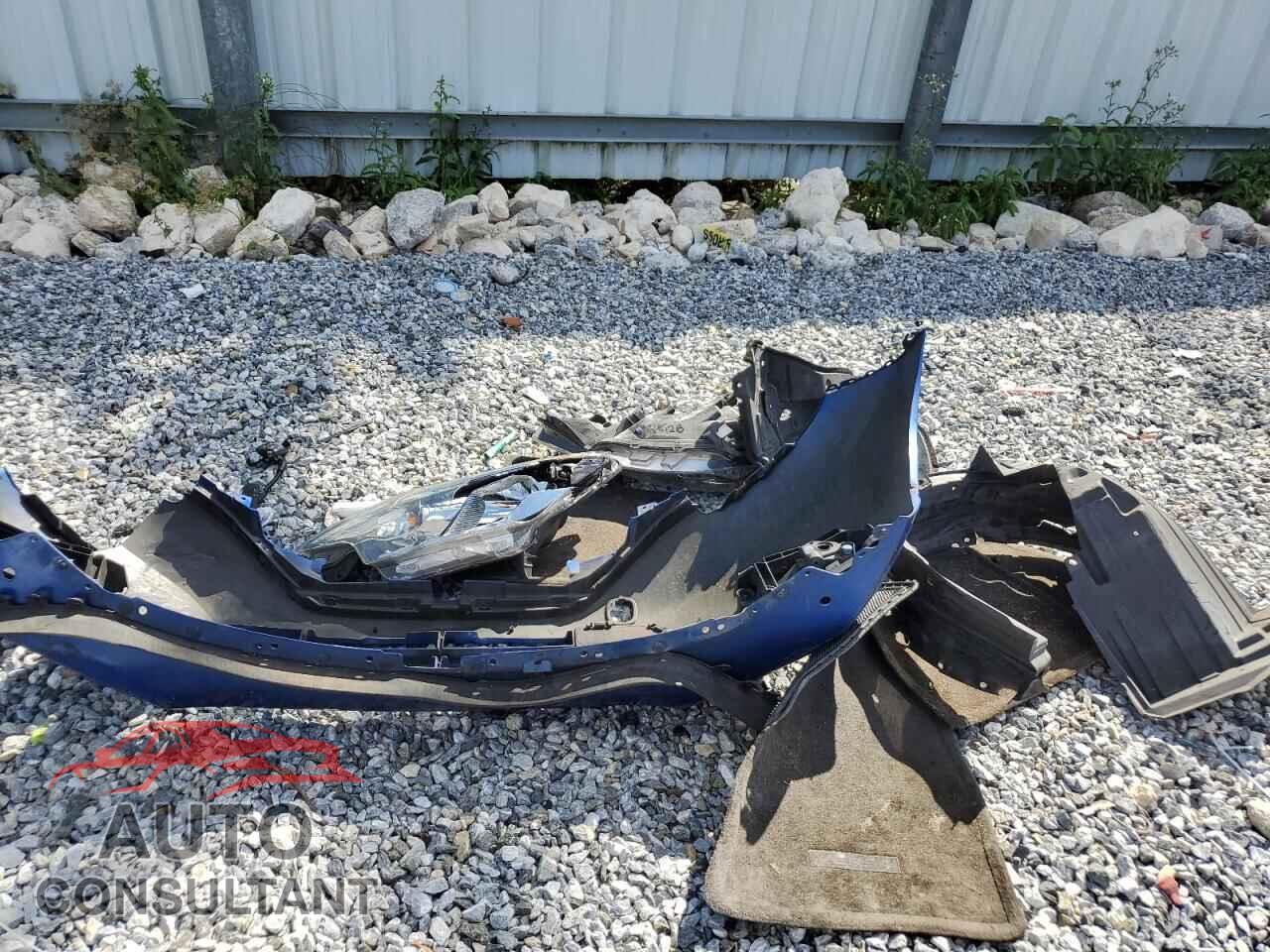 NISSAN VERSA 2017 - 3N1CE2CP4HL352180