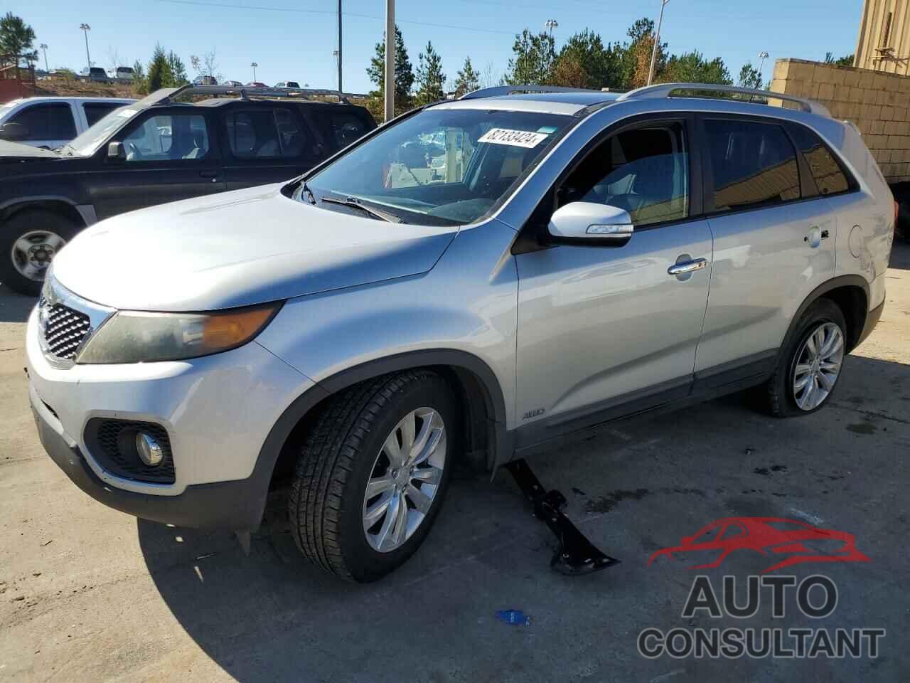 KIA SORENTO 2011 - 5XYKUDA22BG160804