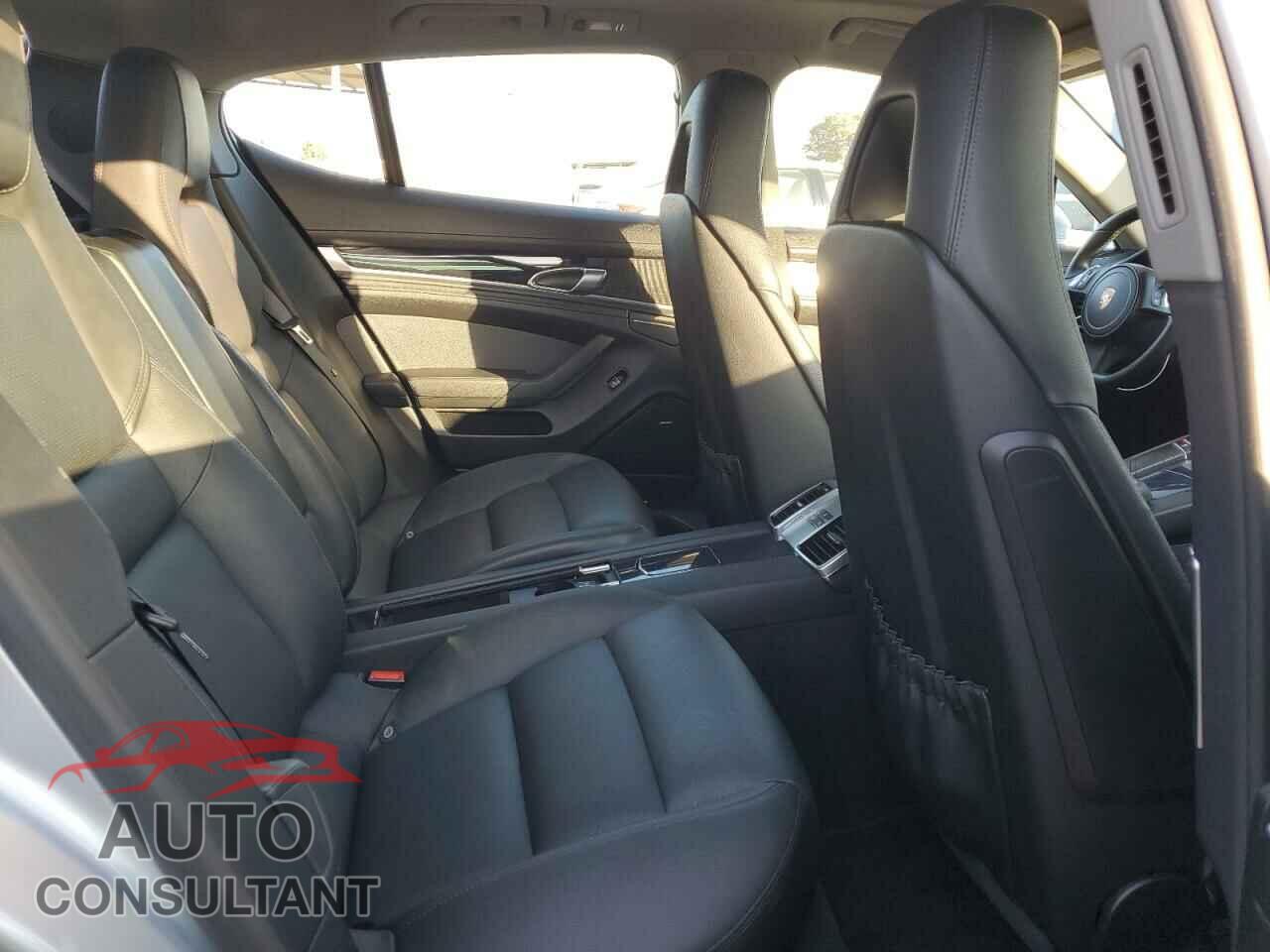 PORSCHE PANAMERA 2014 - WP0AA2A72EL012360