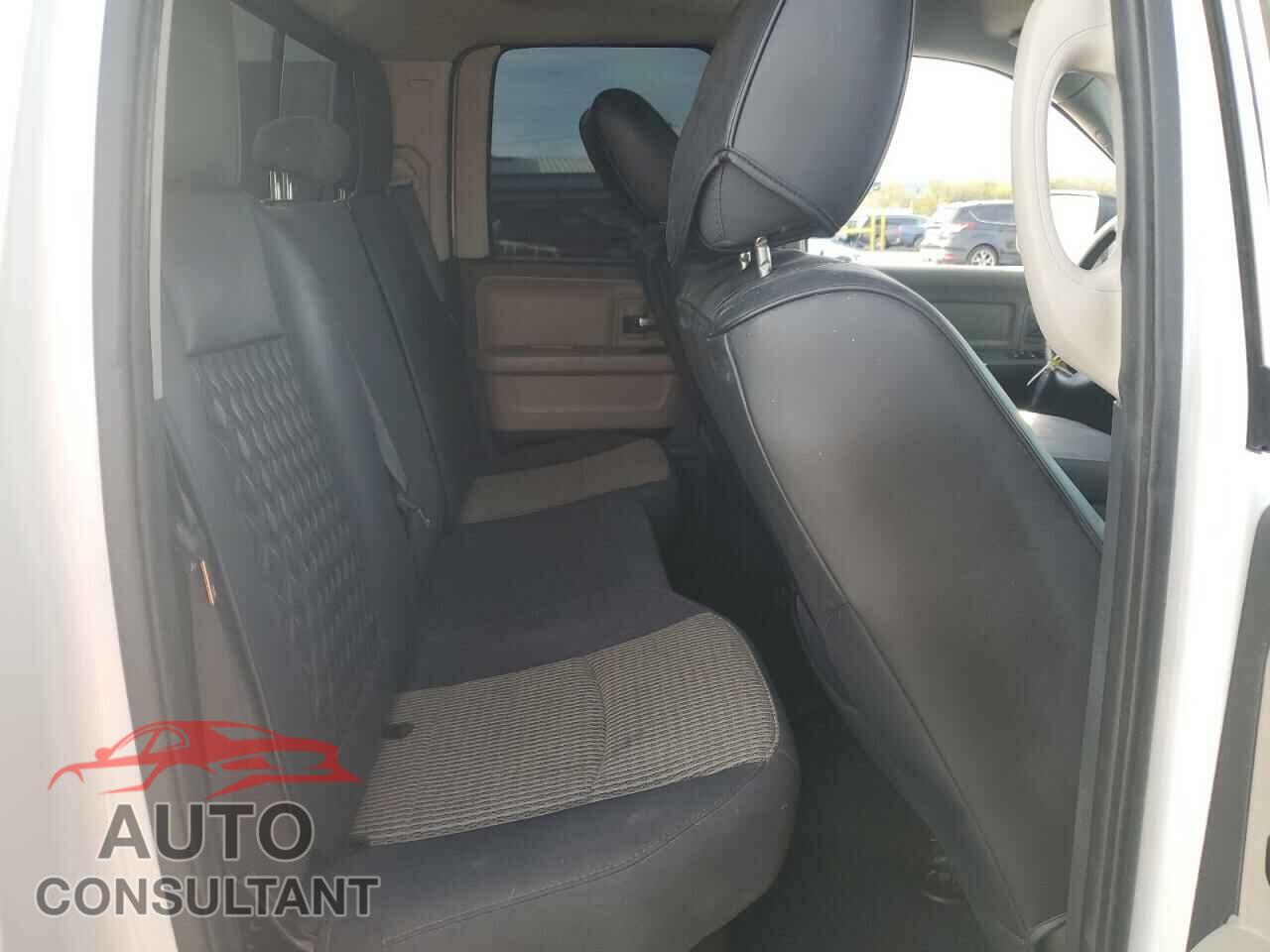 DODGE RAM 1500 2012 - 1C6RD6GP4CS291815