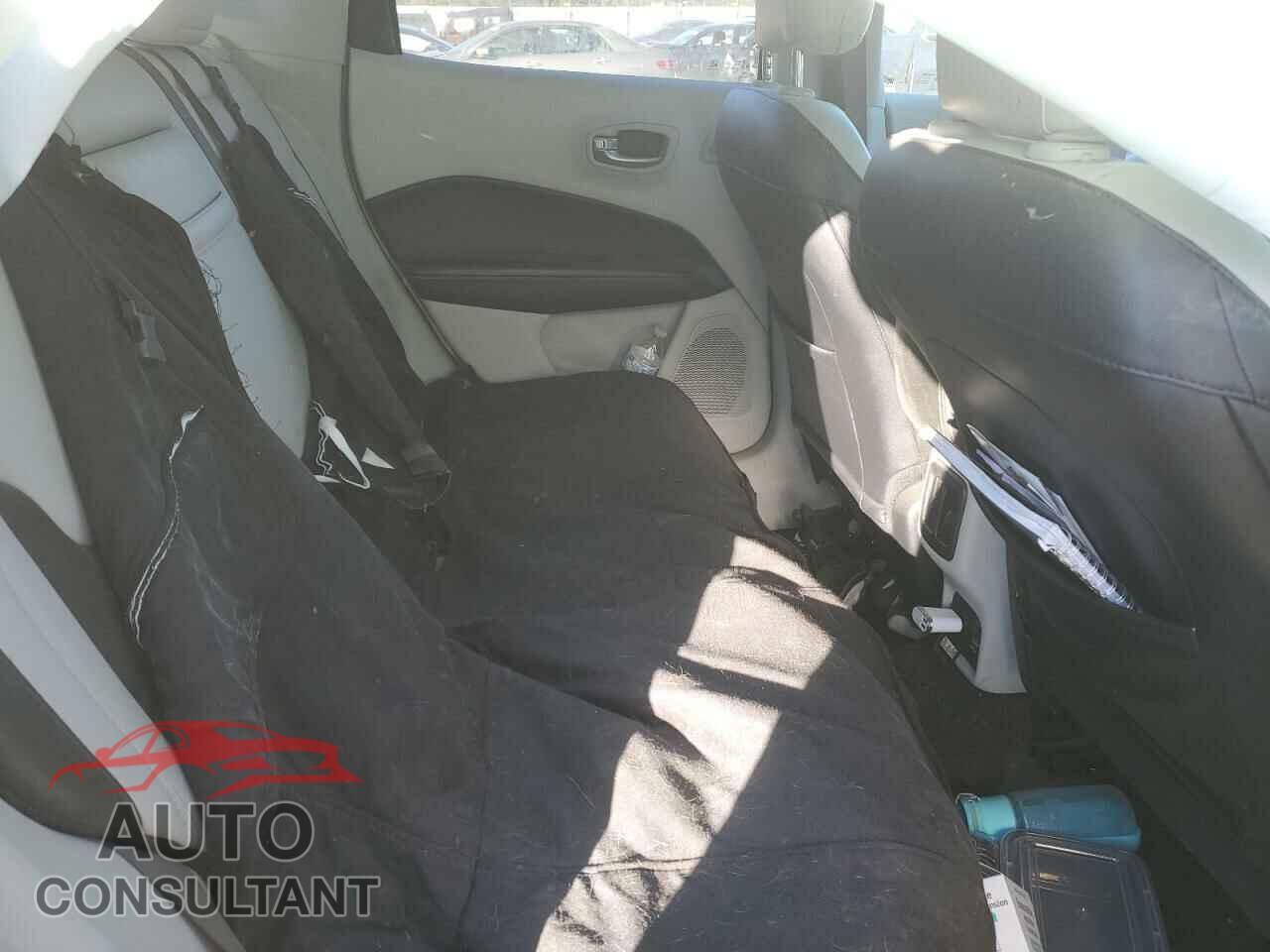 JEEP COMPASS 2017 - 3C4NJCBB9HT669059