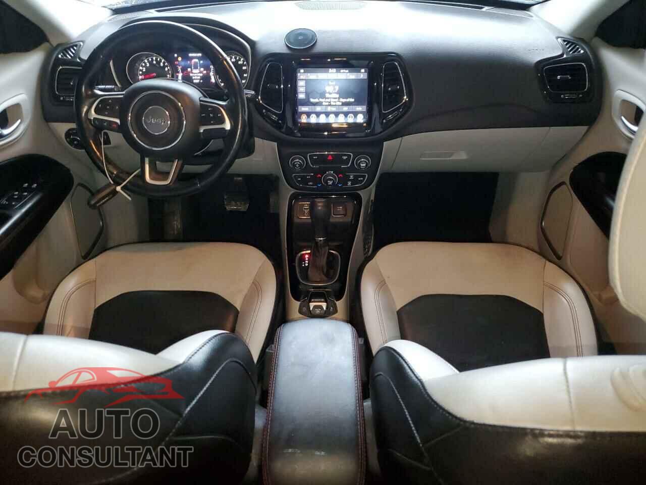 JEEP COMPASS 2020 - 3C4NJCCB2LT150586
