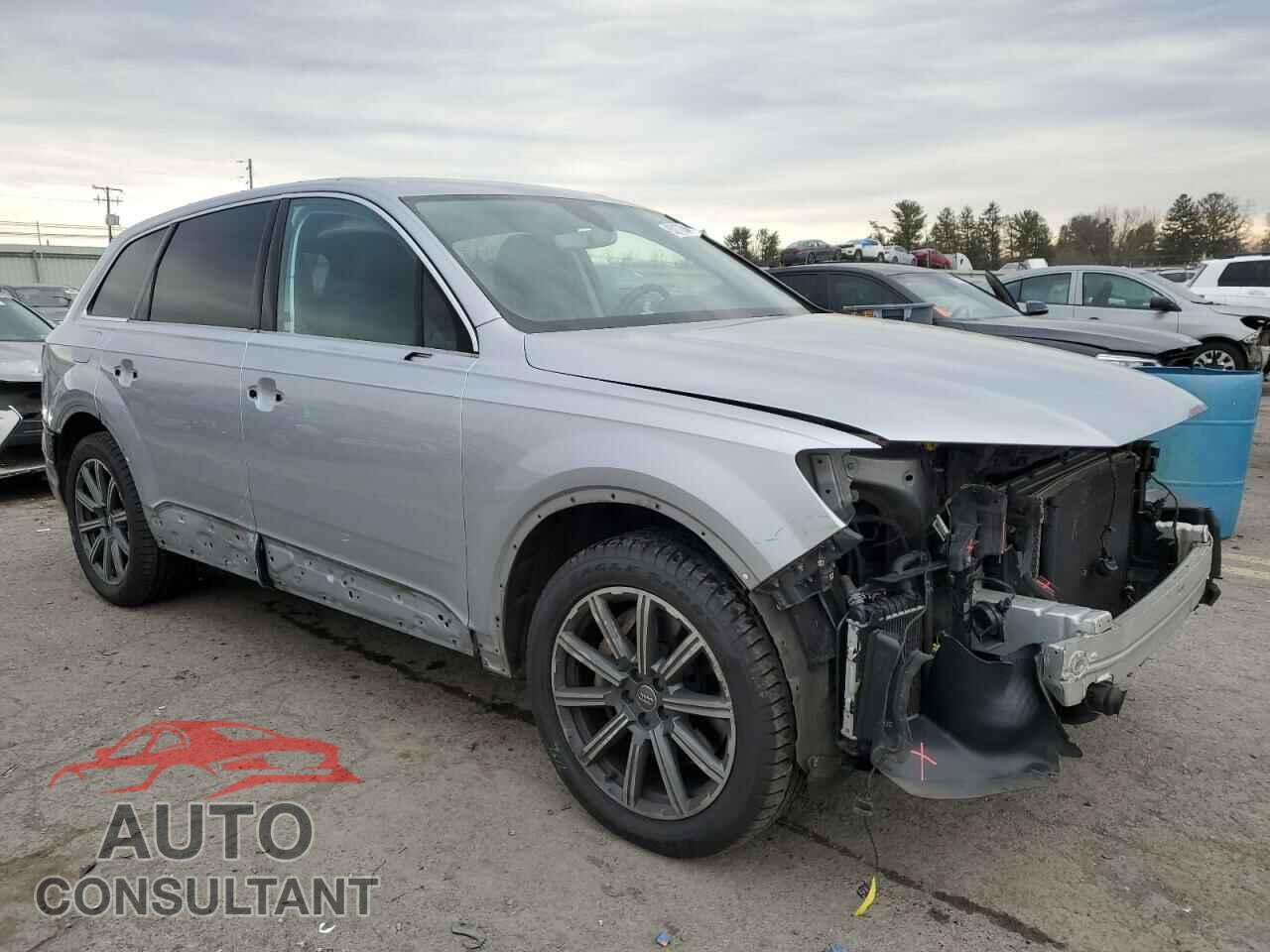 AUDI Q7 2017 - WA1LAAF73HD001663