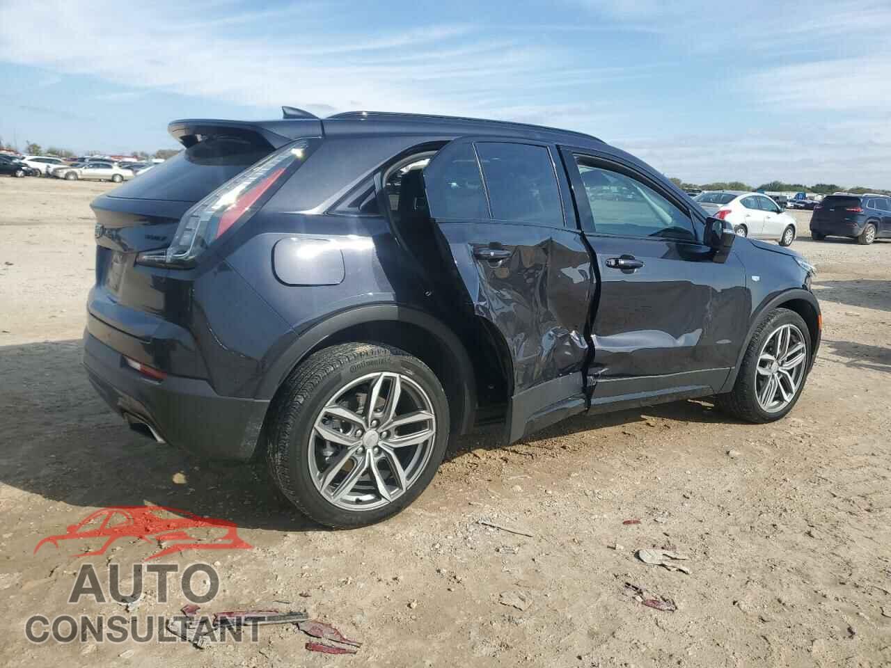 CADILLAC XT4 2023 - 1GYFZER42PF102436