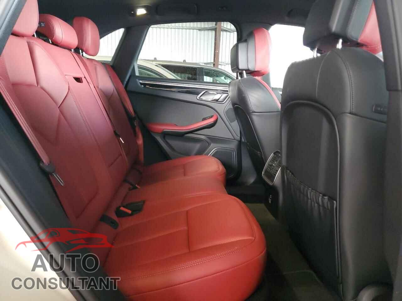 PORSCHE MACAN 2022 - WP1AA2A51NLB06548