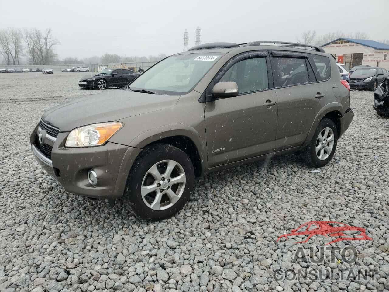 TOYOTA RAV4 2010 - JTMYF4DV0A5032093