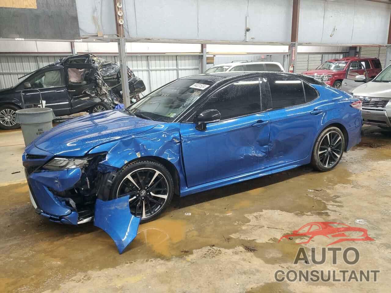 TOYOTA CAMRY 2019 - 4T1B61HK6KU198304
