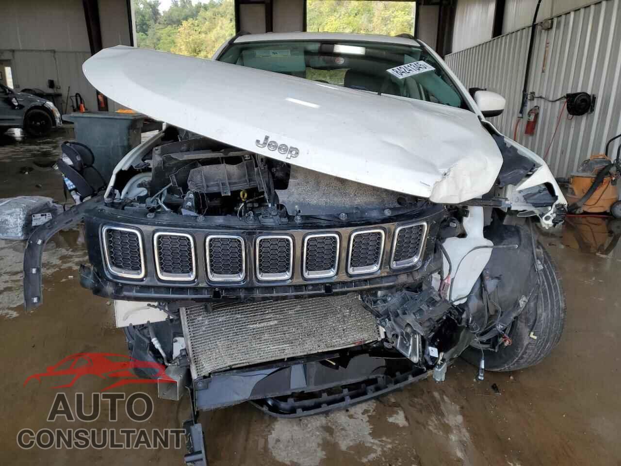 JEEP COMPASS 2020 - 3C4NJDBB9LT145375