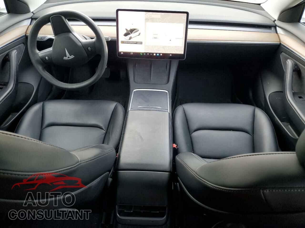 TESLA MODEL 3 2022 - 5YJ3E1EA4NF114551