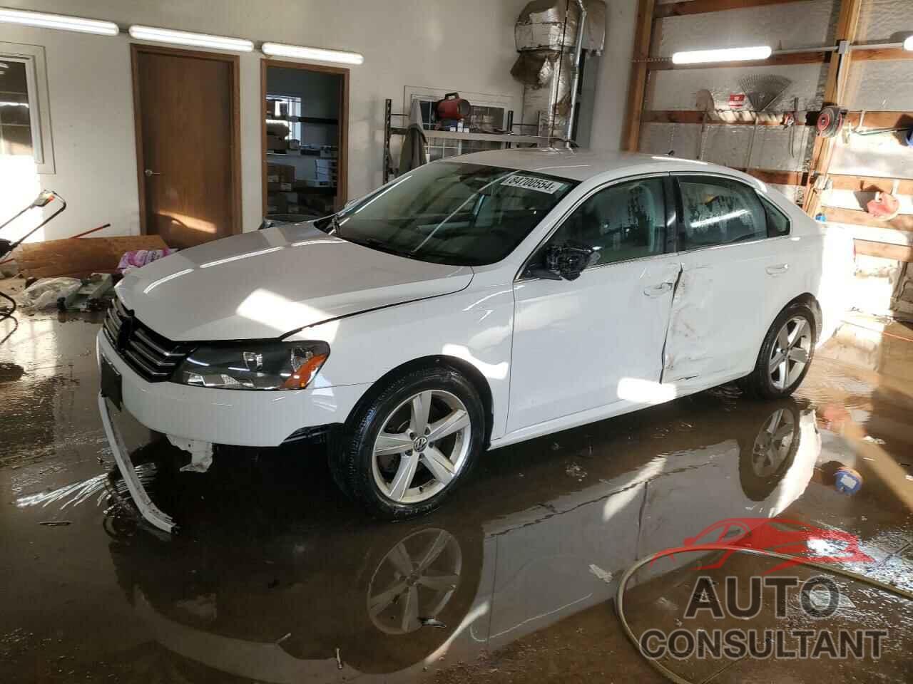 VOLKSWAGEN PASSAT 2012 - 1VWBP7A37CC014984