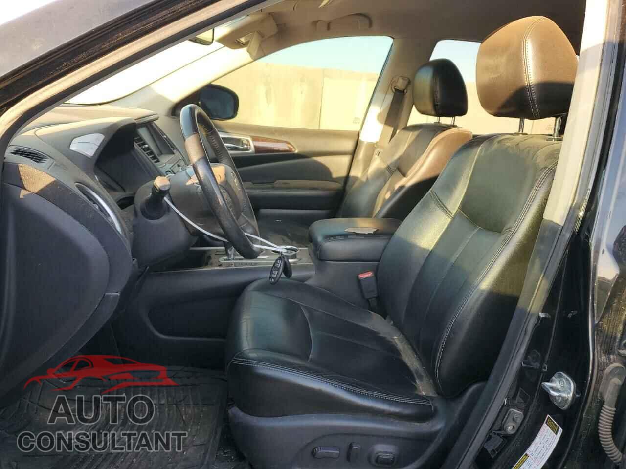 NISSAN PATHFINDER 2013 - 5N1AR2MM4DC658004