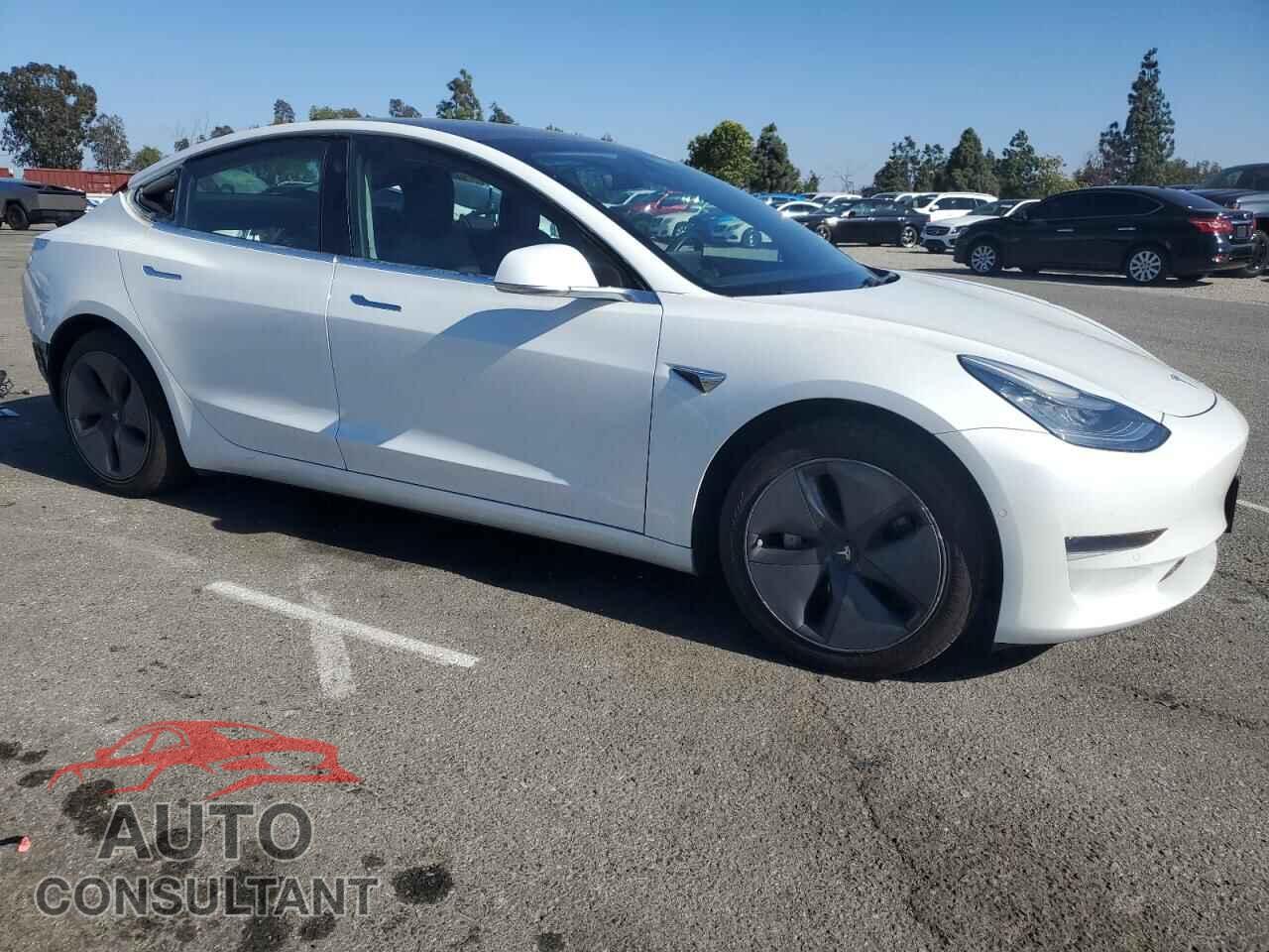 TESLA MODEL 3 2020 - 5YJ3E1EAXLF740229