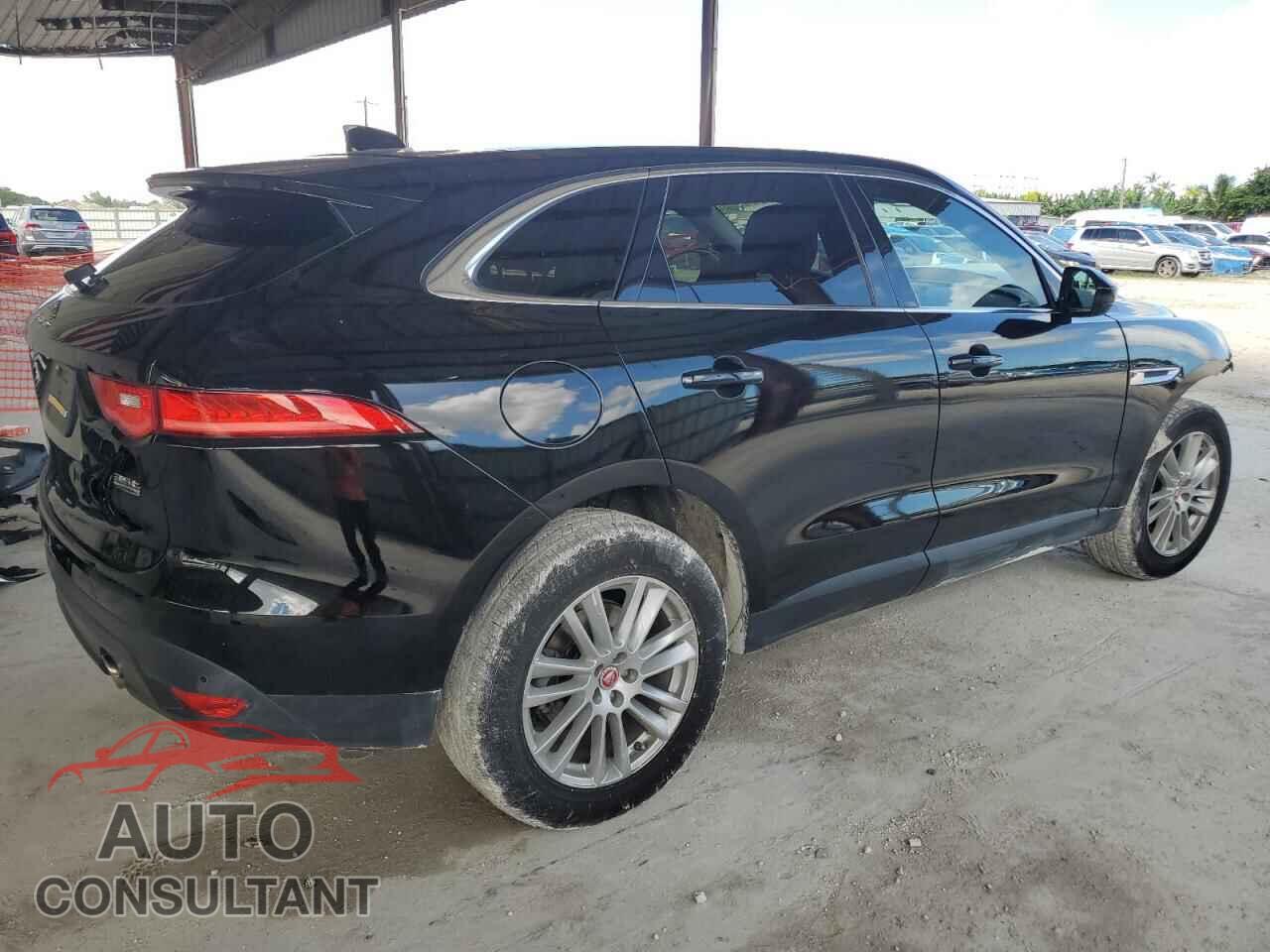 JAGUAR F-PACE 2018 - SADCK2EV6JA248244