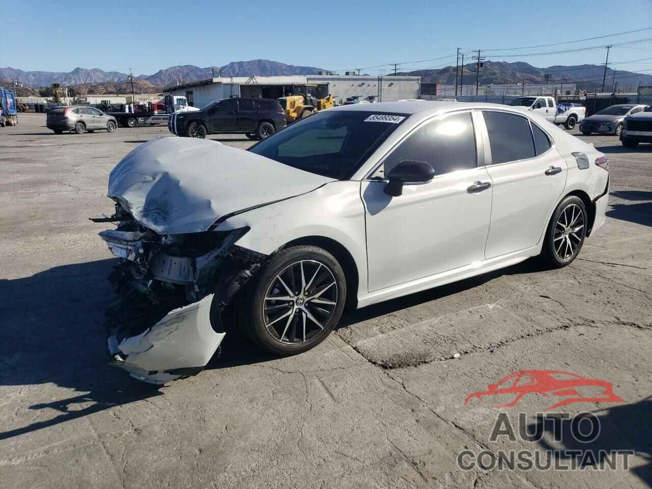 TOYOTA CAMRY 2022 - 4T1G11AK8NU041988