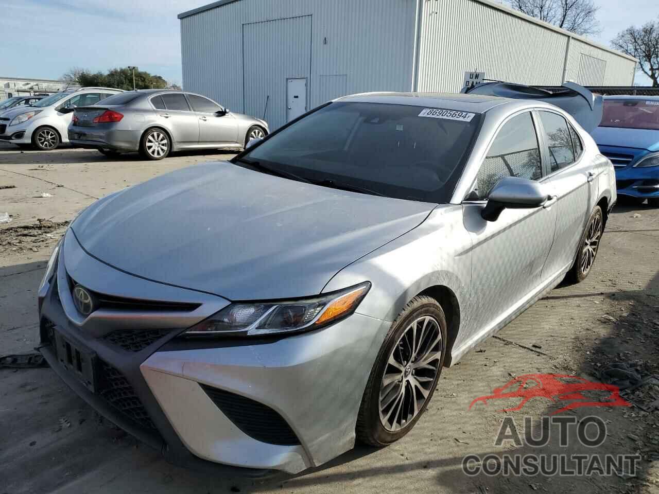 TOYOTA CAMRY 2020 - 4T1G11AK1LU871080