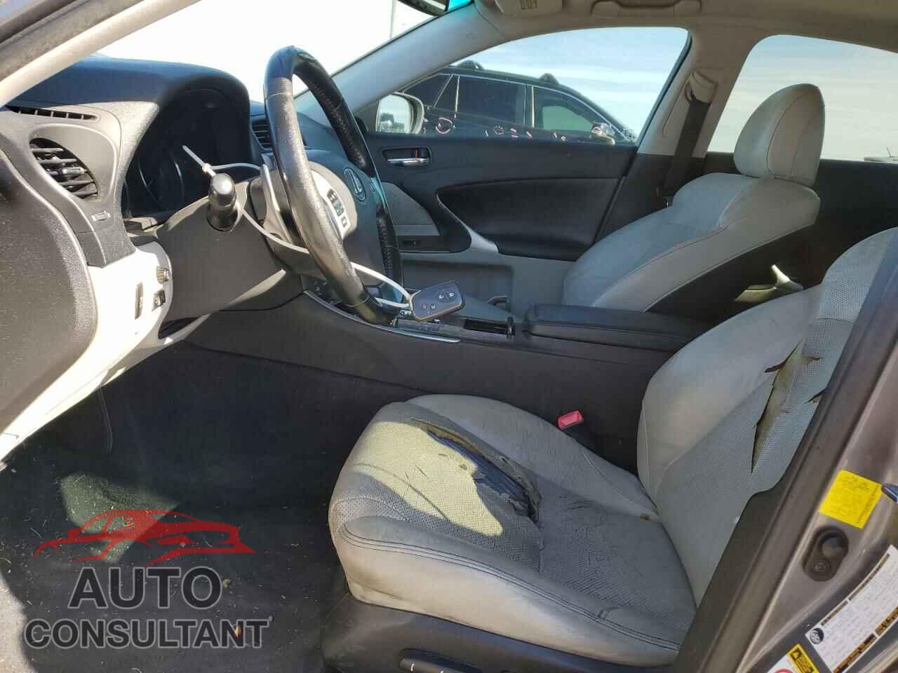 LEXUS IS 2012 - JTHBF5C28C5170291