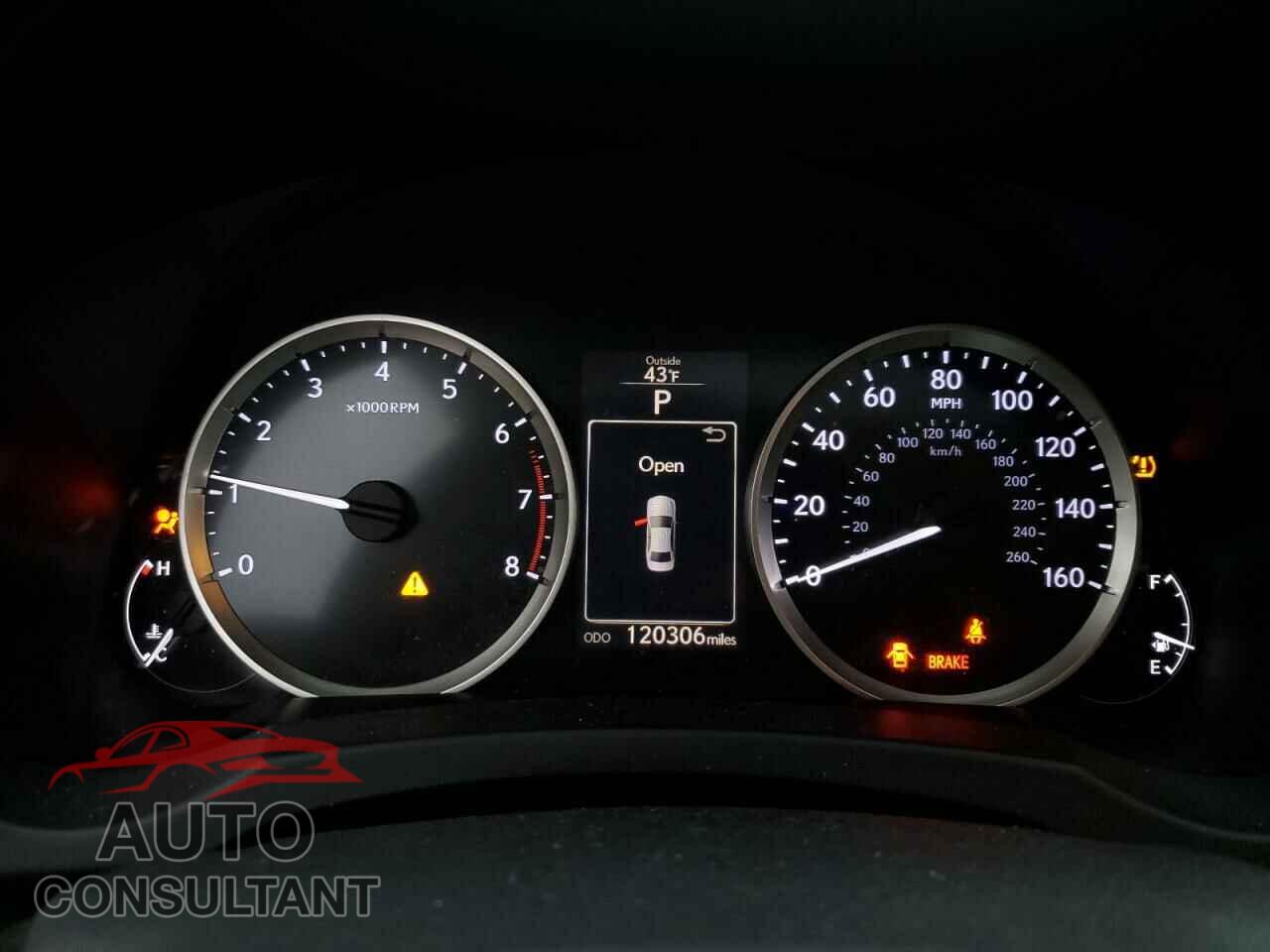 LEXUS IS 2015 - JTHCF1D24F5025457