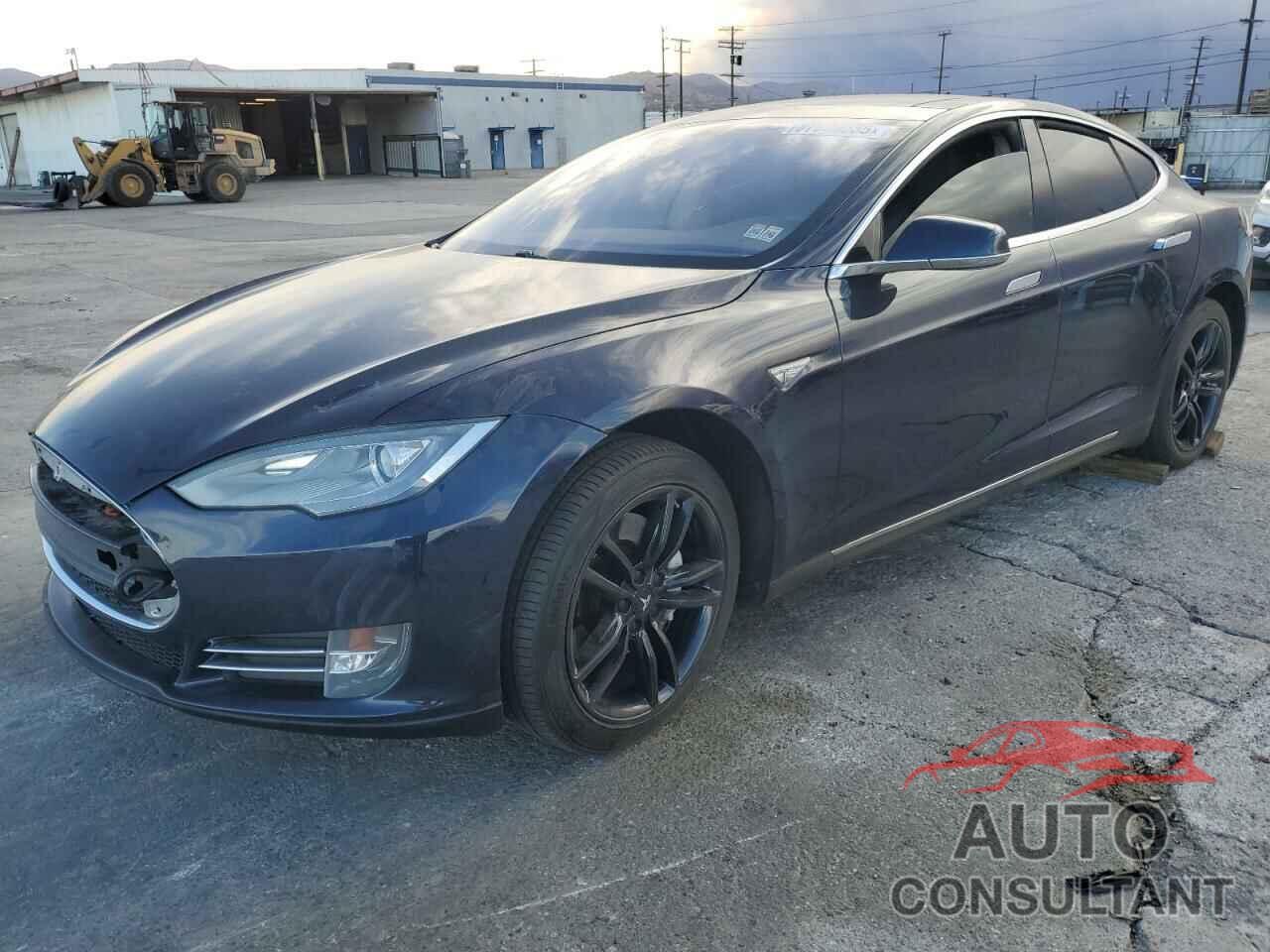 TESLA MODEL S 2014 - 5YJSA1S17EFP39263