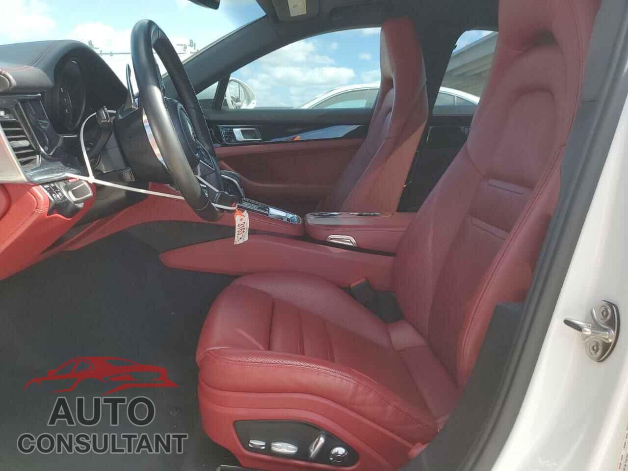 PORSCHE PANAMERA 2018 - WP0BB2A76JL165237