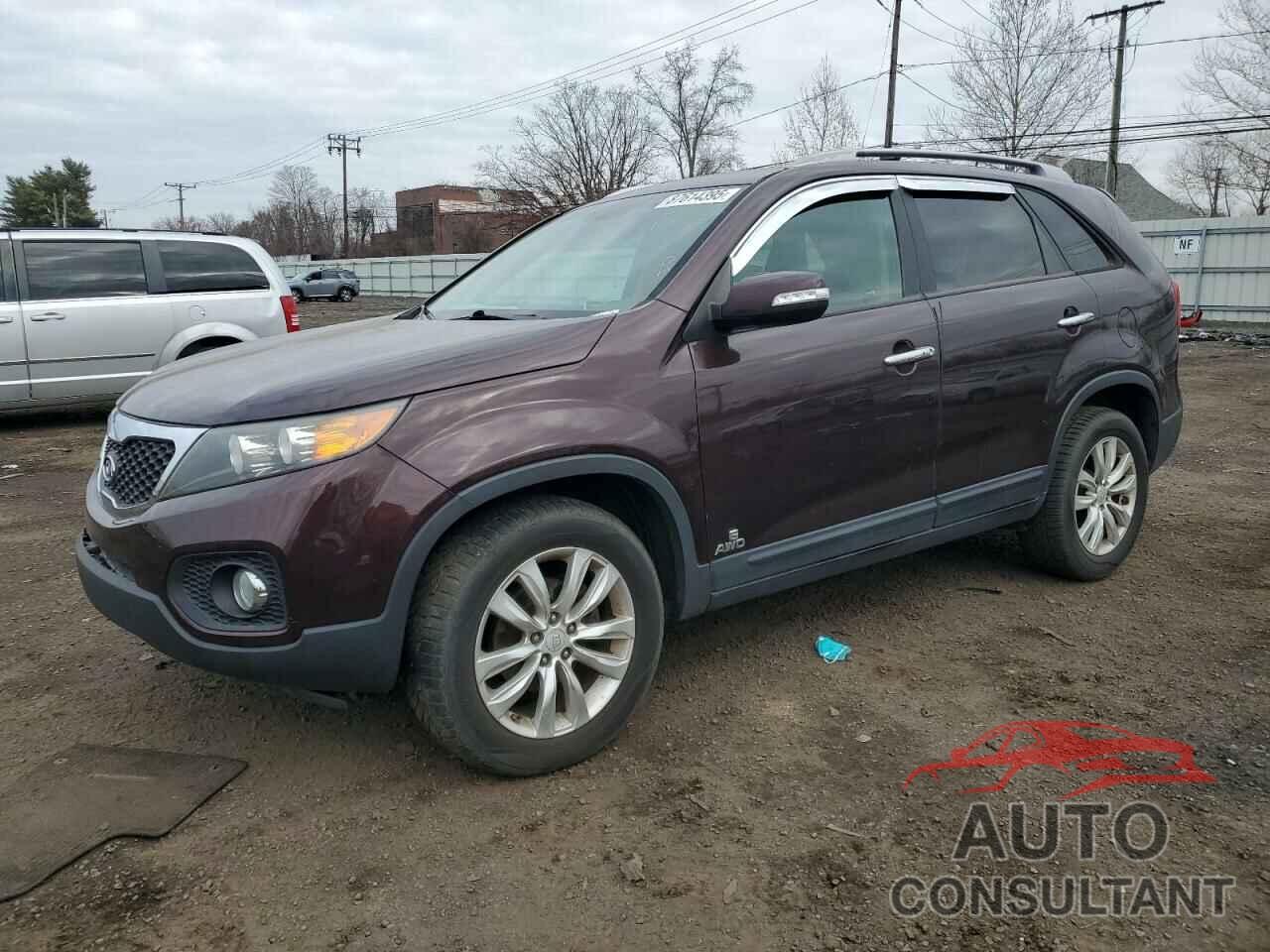 KIA SORENTO 2011 - 5XYKUDA26BG088358