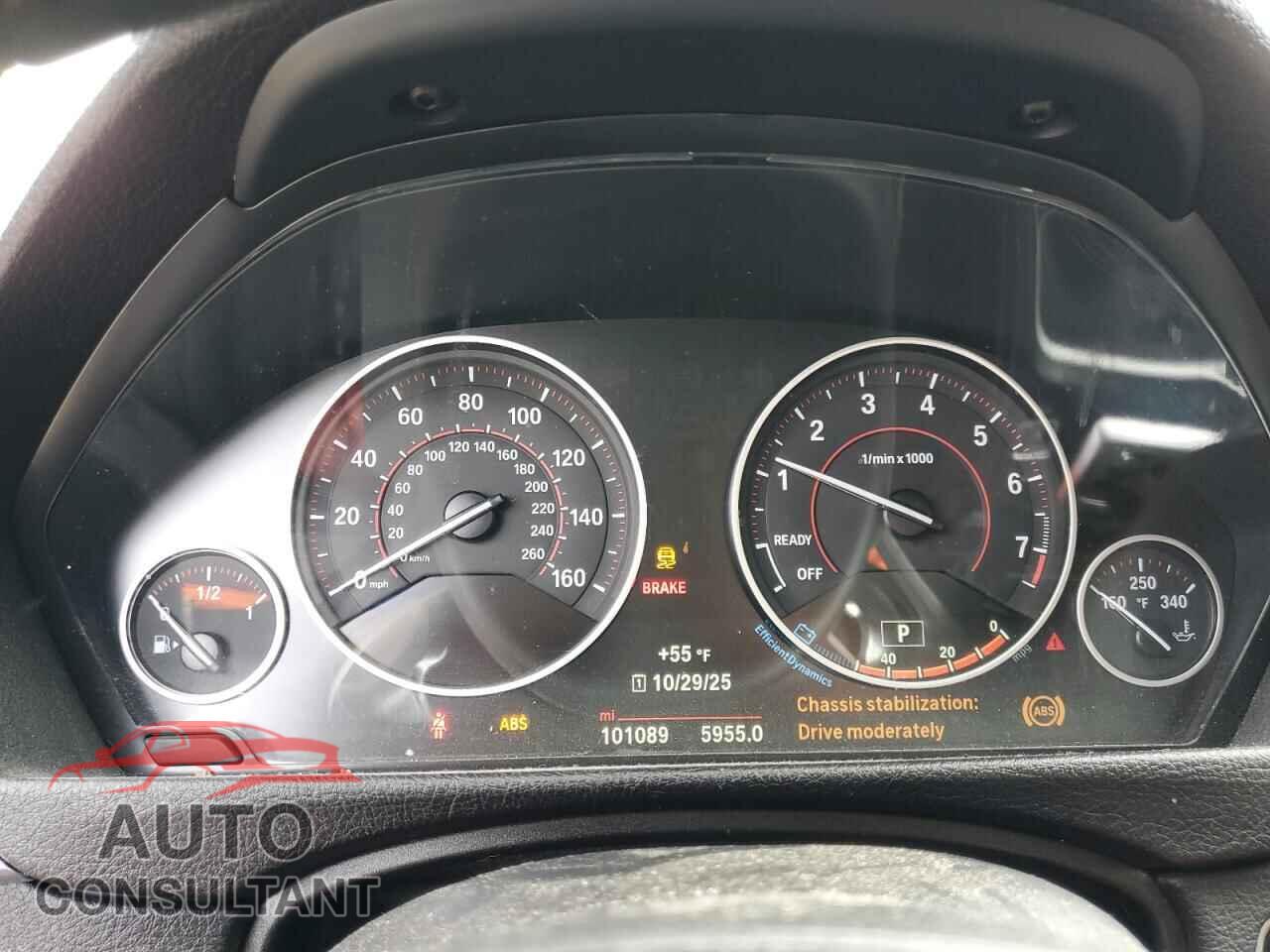 BMW 3 SERIES 2016 - WBA8E9G58GNU28337