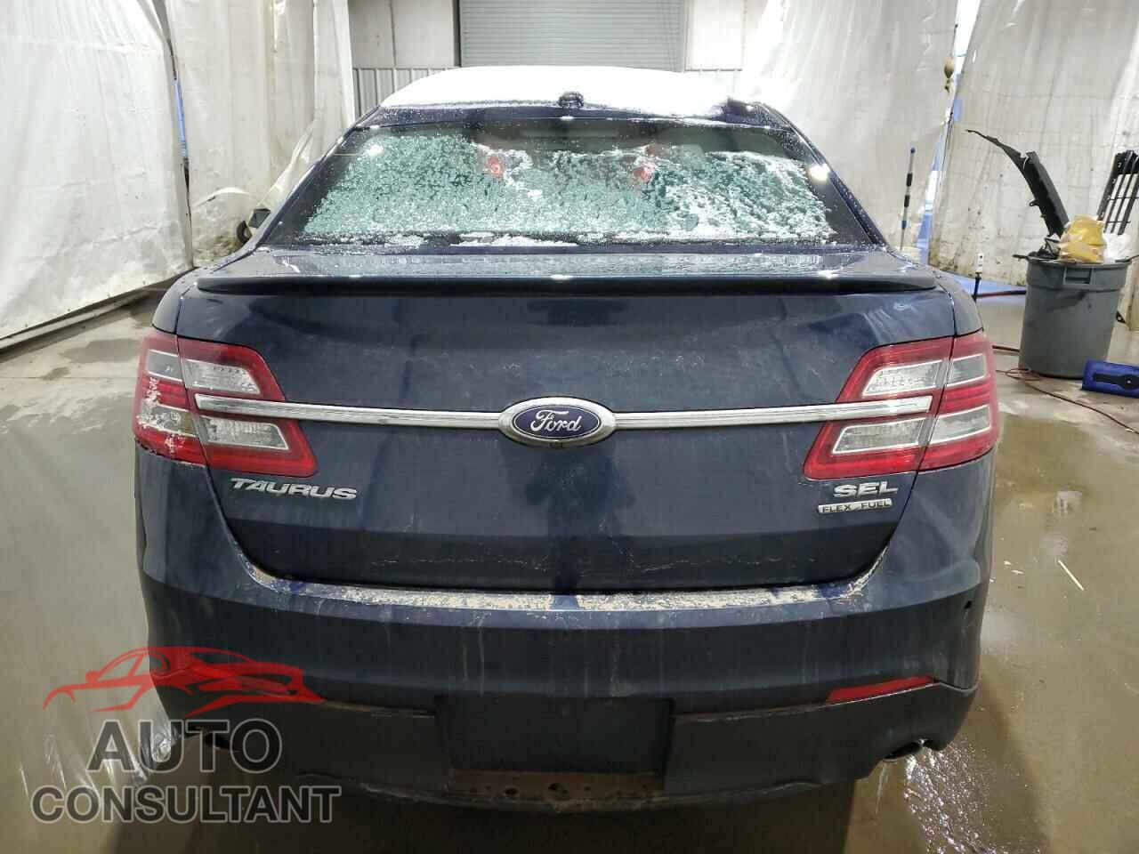 FORD TAURUS 2016 - 1FAHP2E88GG146968