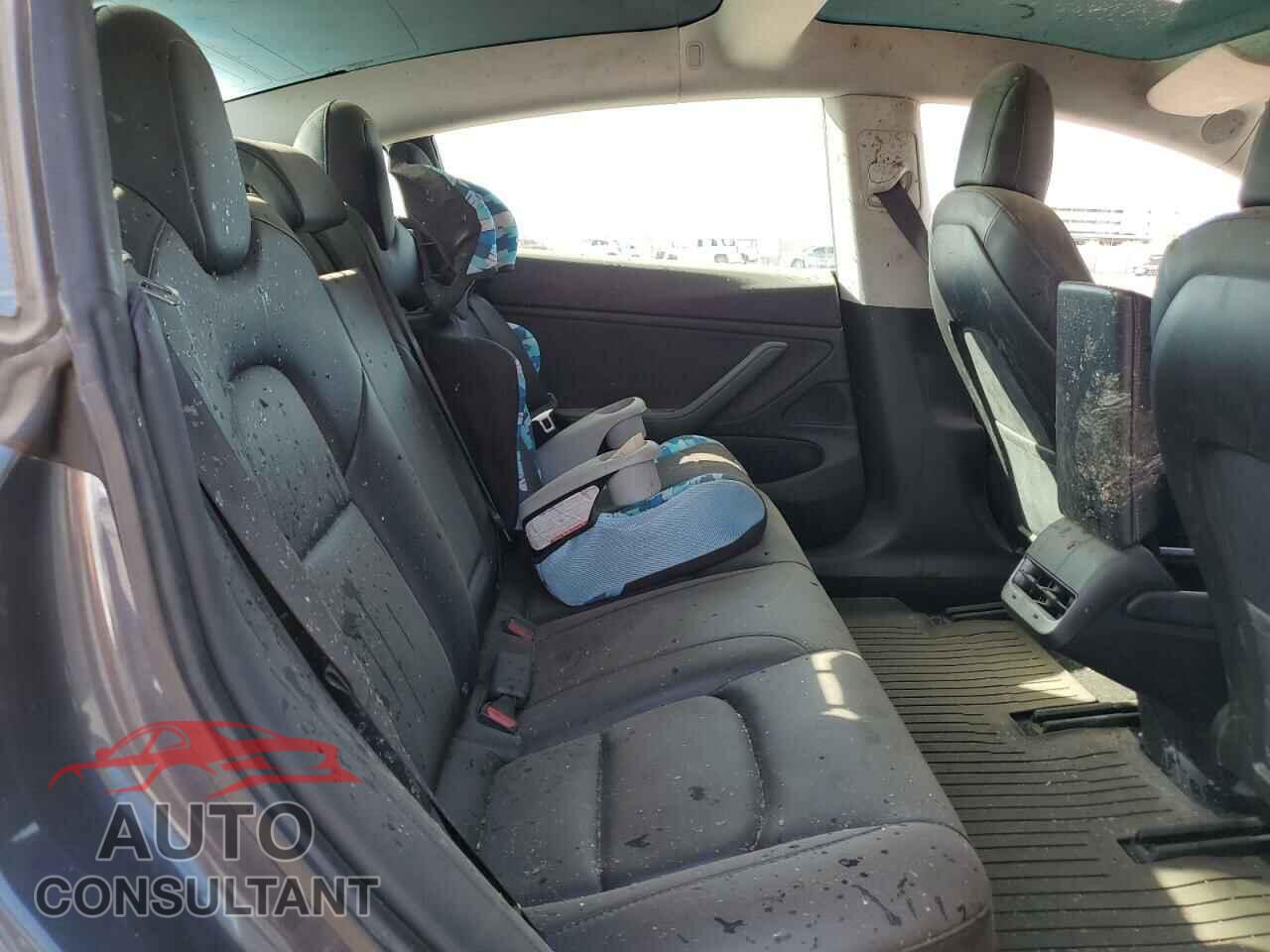 TESLA MODEL 3 2020 - 5YJ3E1EB6LF638063