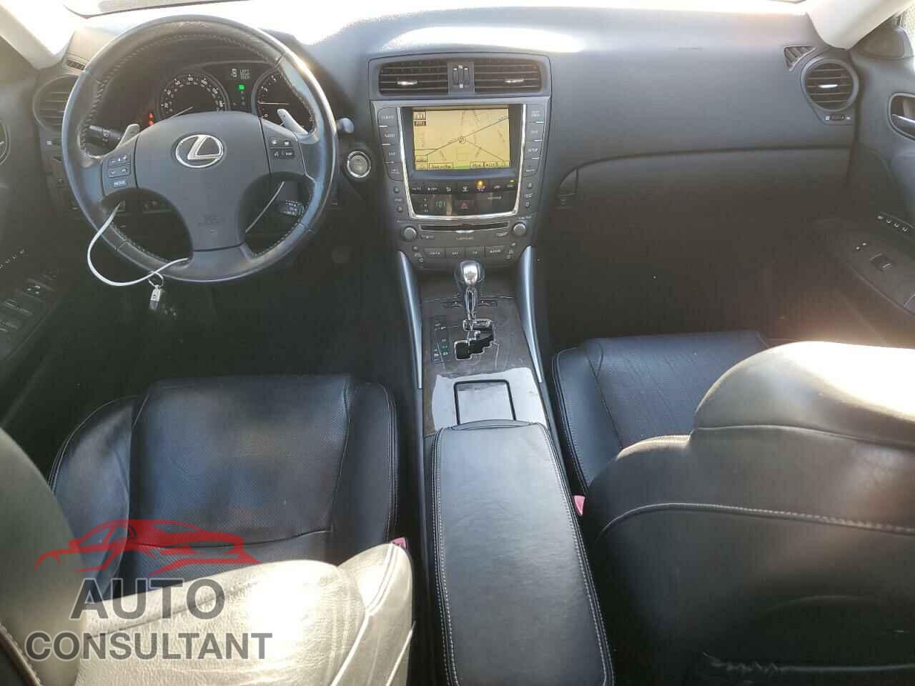 LEXUS IS 2010 - JTHCF5C22A5037365