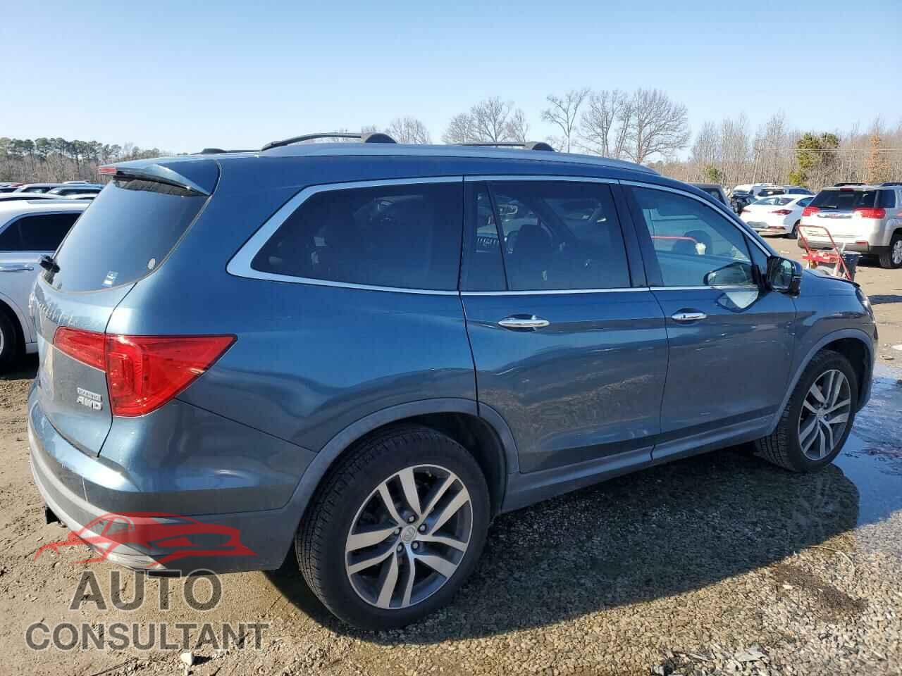 HONDA PILOT 2017 - 5FNYF6H96HB041320