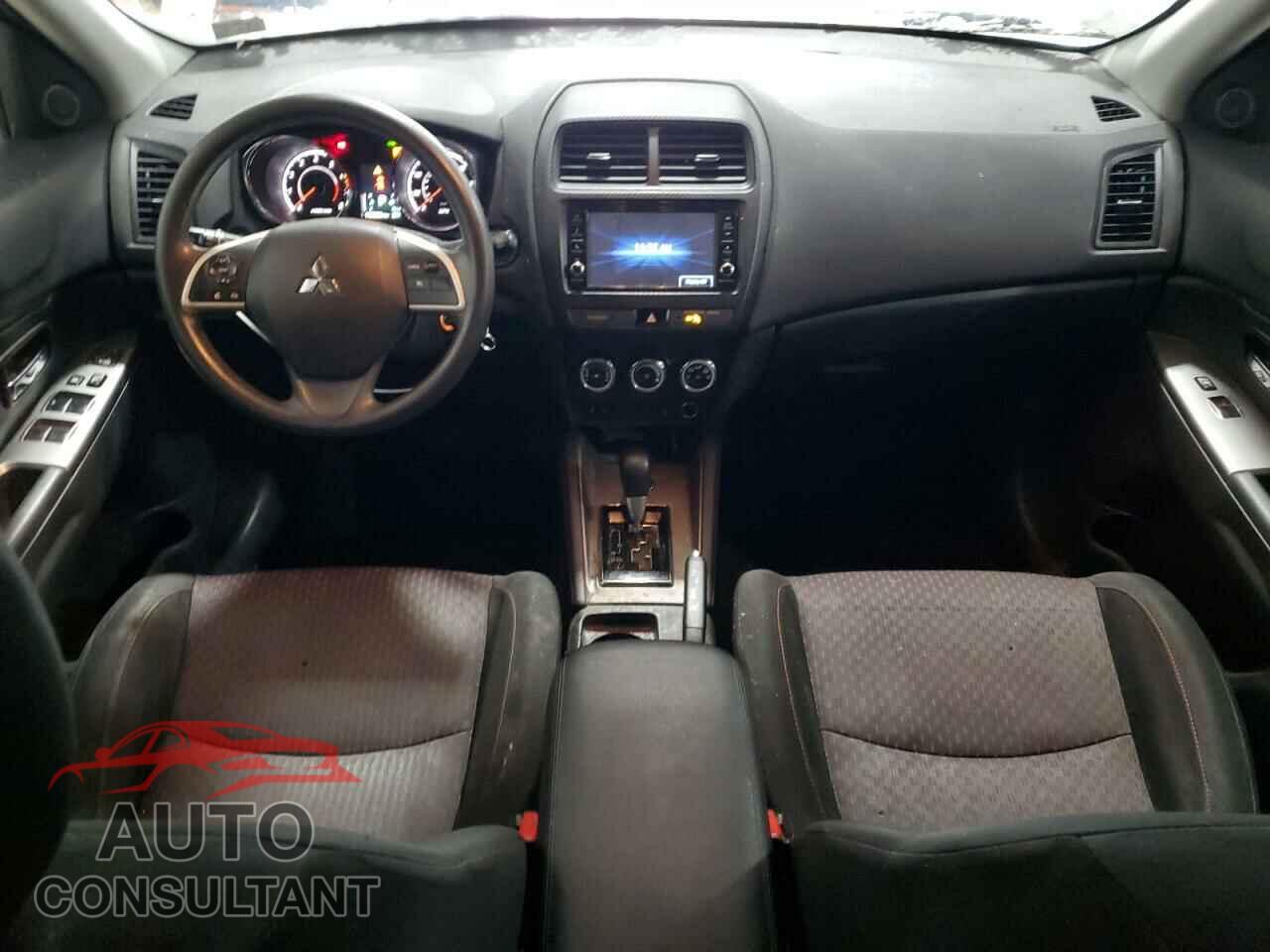 MITSUBISHI OUTLANDER 2019 - JA4AR3AU5KU020070