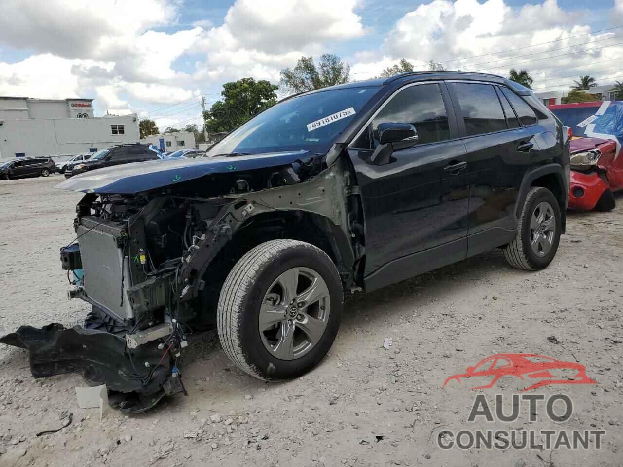 TOYOTA RAV4 2024 - 2T3W1RFV0RC291463