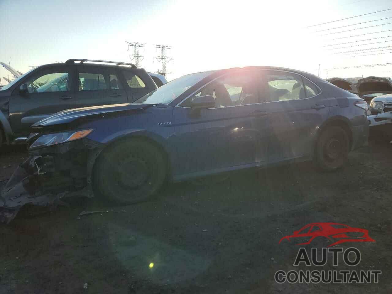 TOYOTA CAMRY 2018 - 4T1B31HK0JU504890