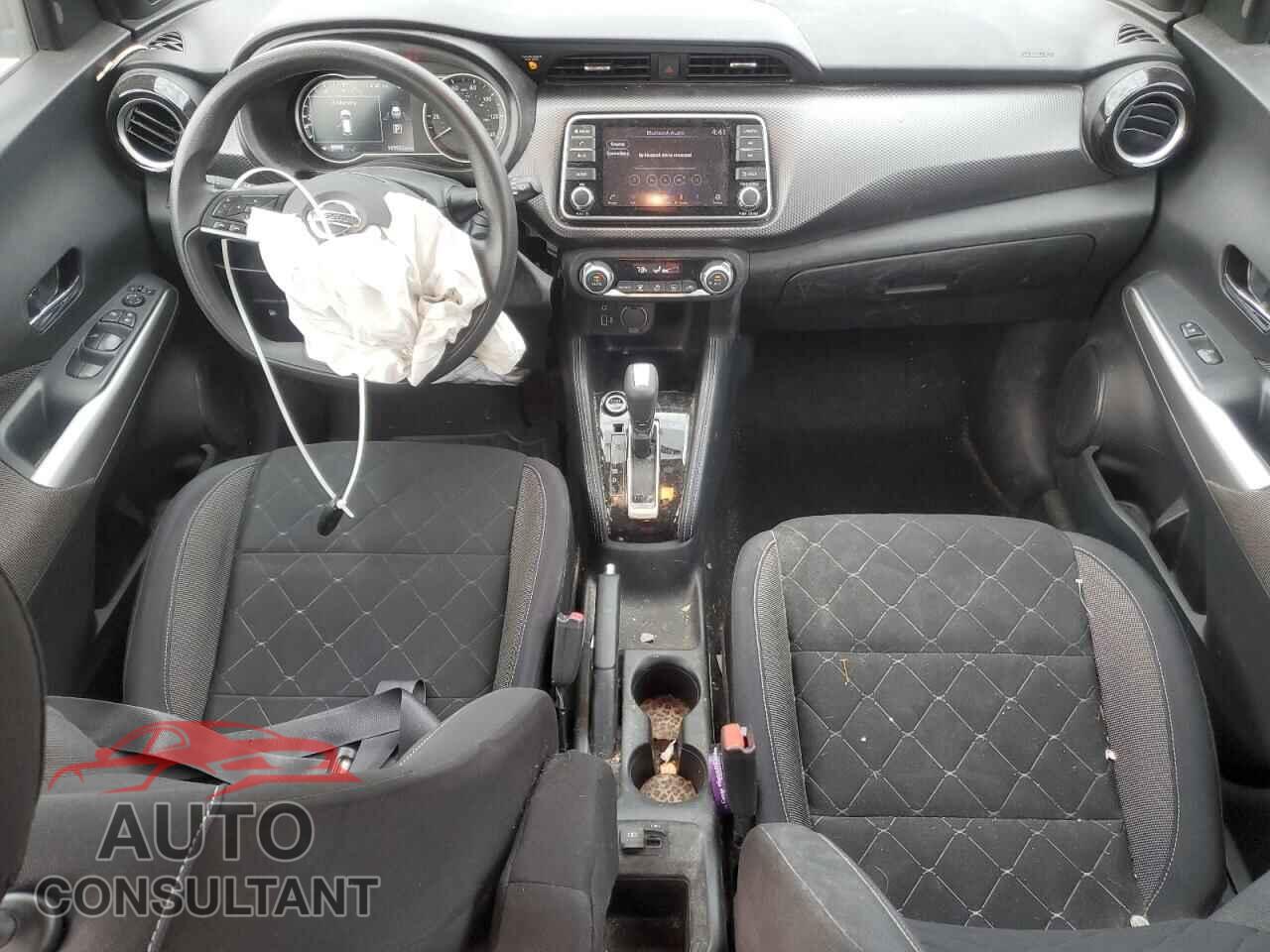 NISSAN KICKS 2019 - 3N1CP5CU3KL503258