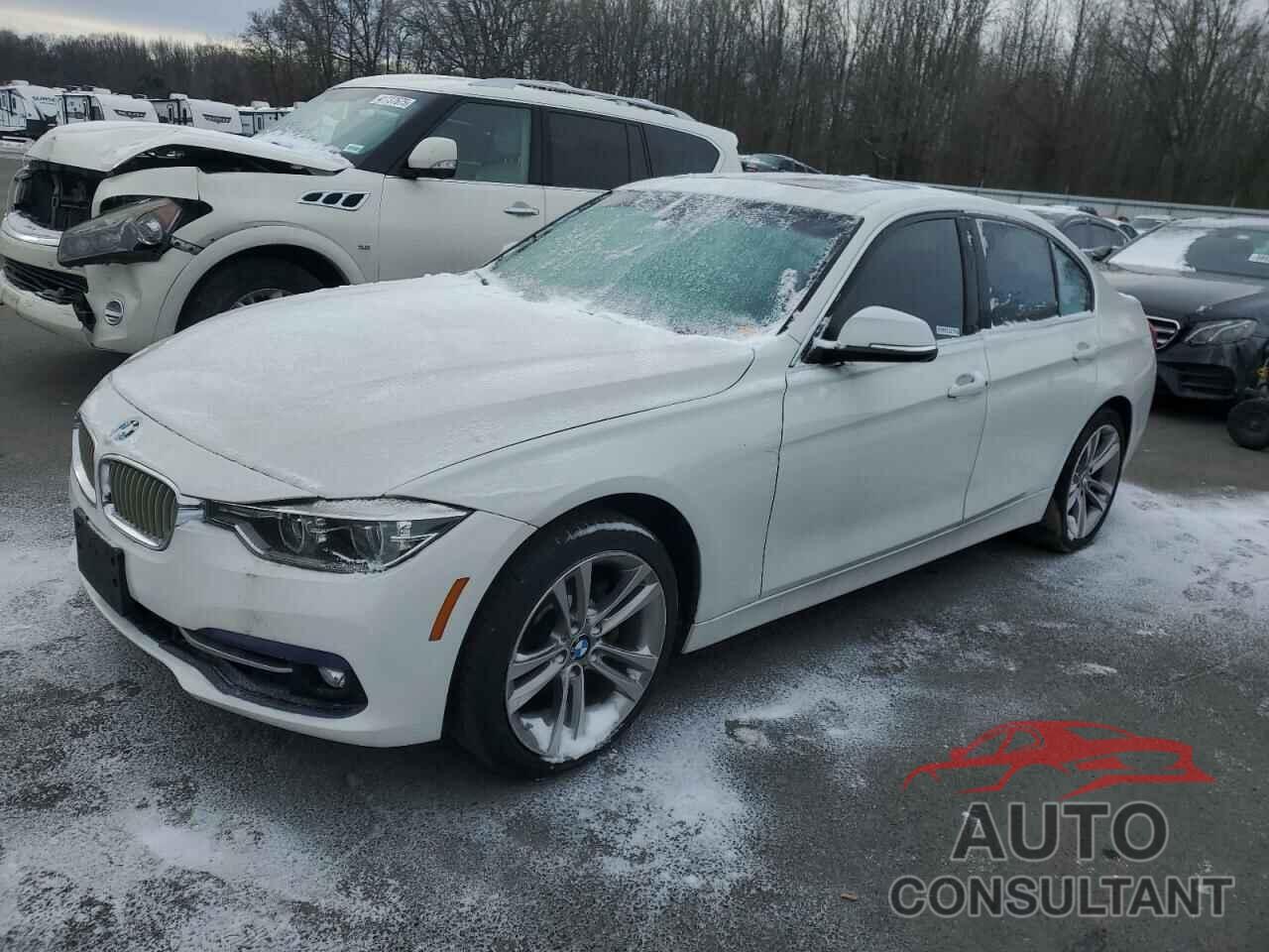BMW 3 SERIES 2018 - WBA8D9C56JEM31379