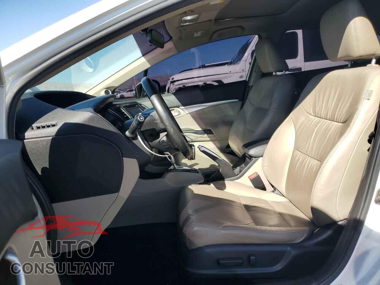 HONDA CIVIC 2015 - 19XFB2F97FE256206