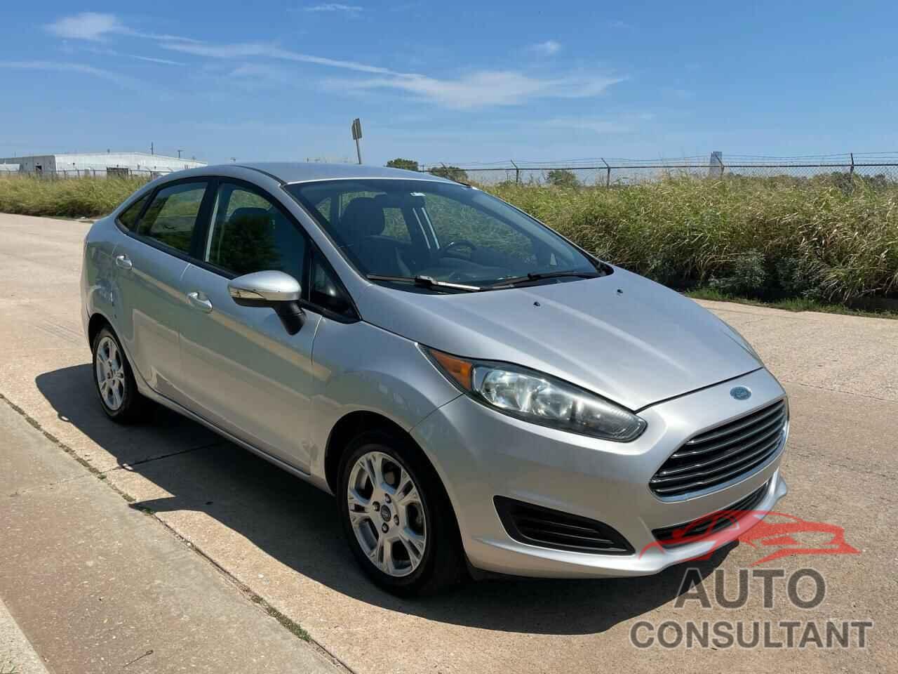 FORD FIESTA 2015 - 3FADP4BJ7FM187971